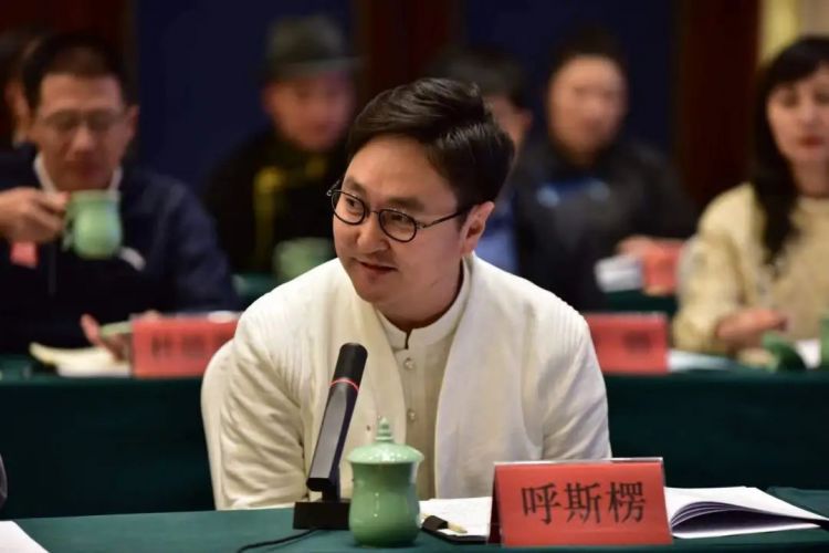 1712553867940145.jpg 呼斯楞.jpg