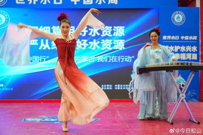 img-1711099418172ebc966f6b6dbb4cfc612f276d2fa9dfe1