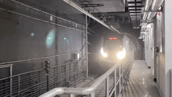 008CCCGSly4hpq0nhuii4g30gk09bqv5.gif